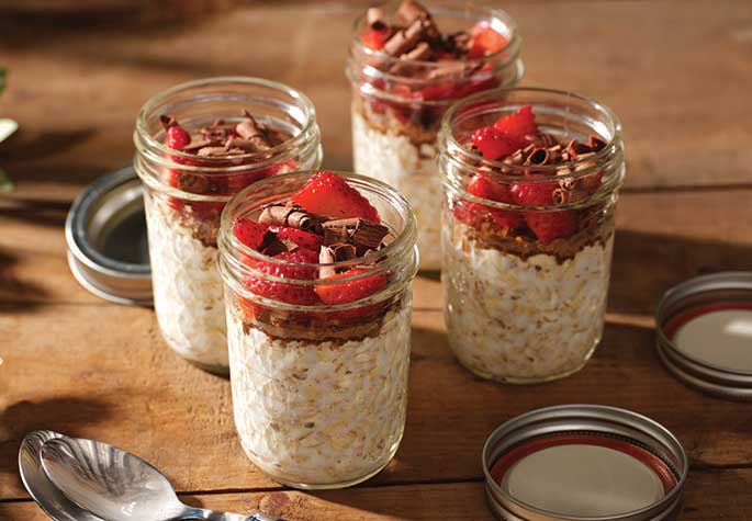 Make-Ahead Chocolate Strawberry Overnight Oats