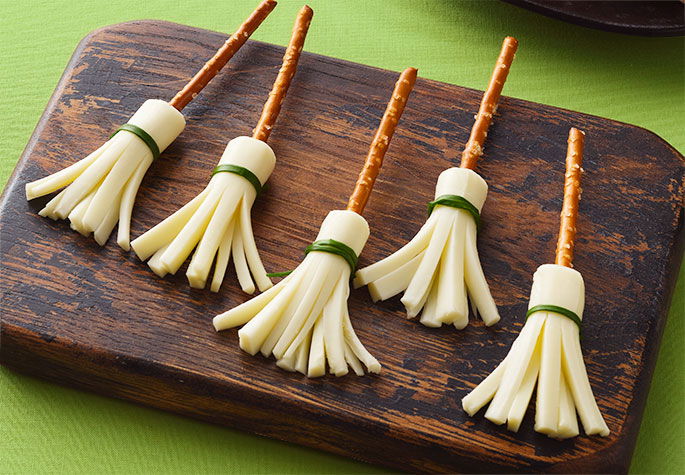 Flying Snacksticks
