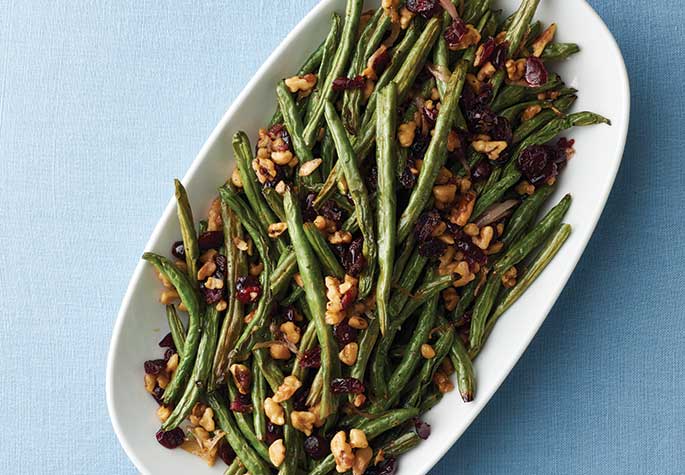 Green Beans with Walnuts, Lemon, and Cranberries 