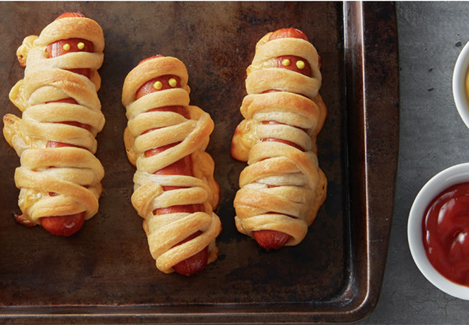 crescent mummy dogs